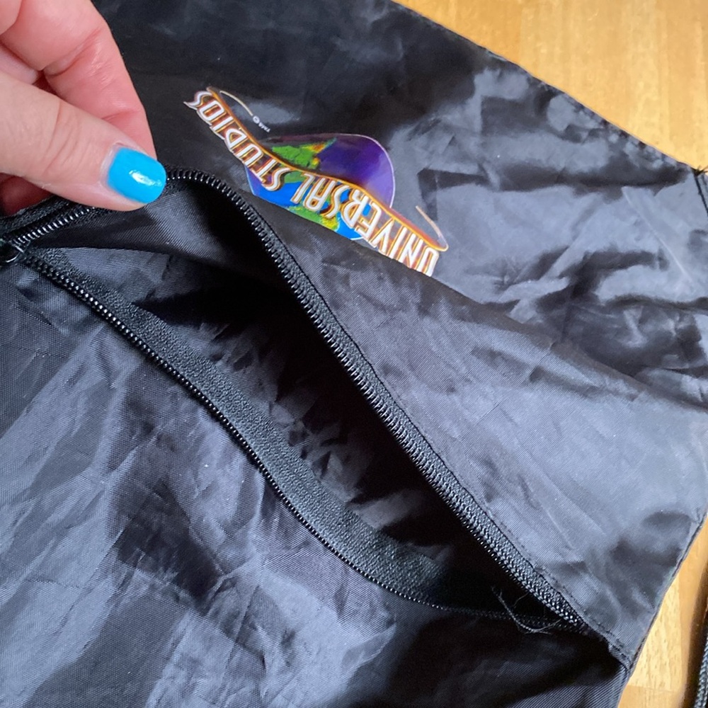 Universal Studios Official Large Black Light Weig… - image 2